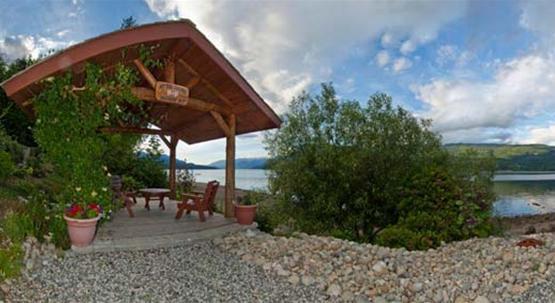 At The Shore Bed And Breakfast Sechelt Exterior photo
